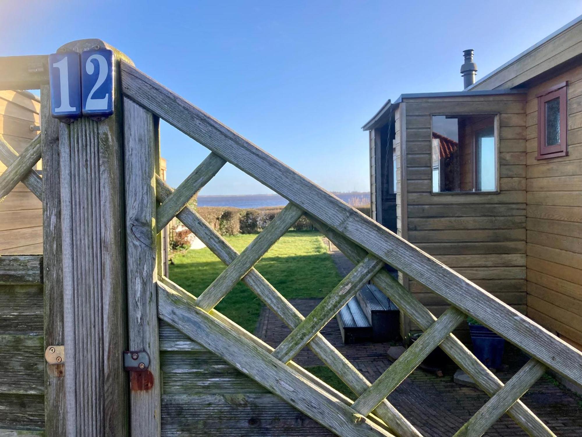 3 Pers. Holiday Home Sonnenschein With Fenced Garden And Infrared Sauna Anjum Eksteriør bilde